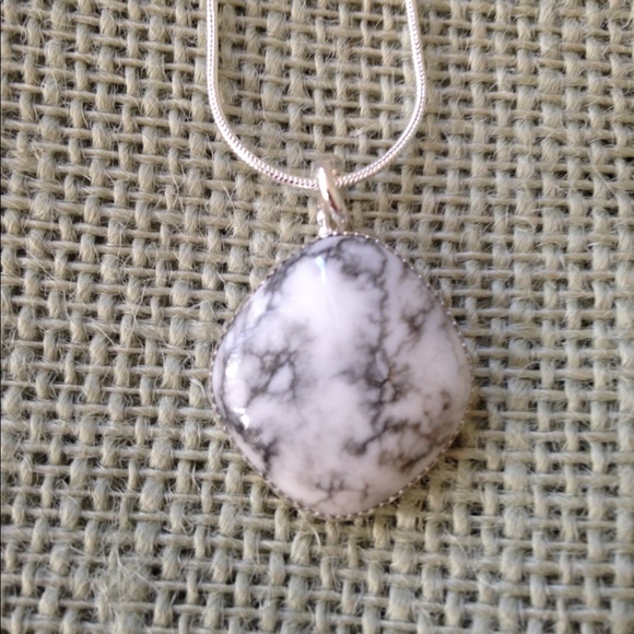 DBL~Designs By Lori~ Jewelry - ❣️SALE❣️✅24.5 Ct Howlite Pendant Handmade